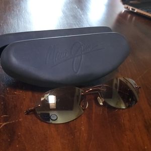 Maui Jim Wailea Polarized Titanium sunglasses